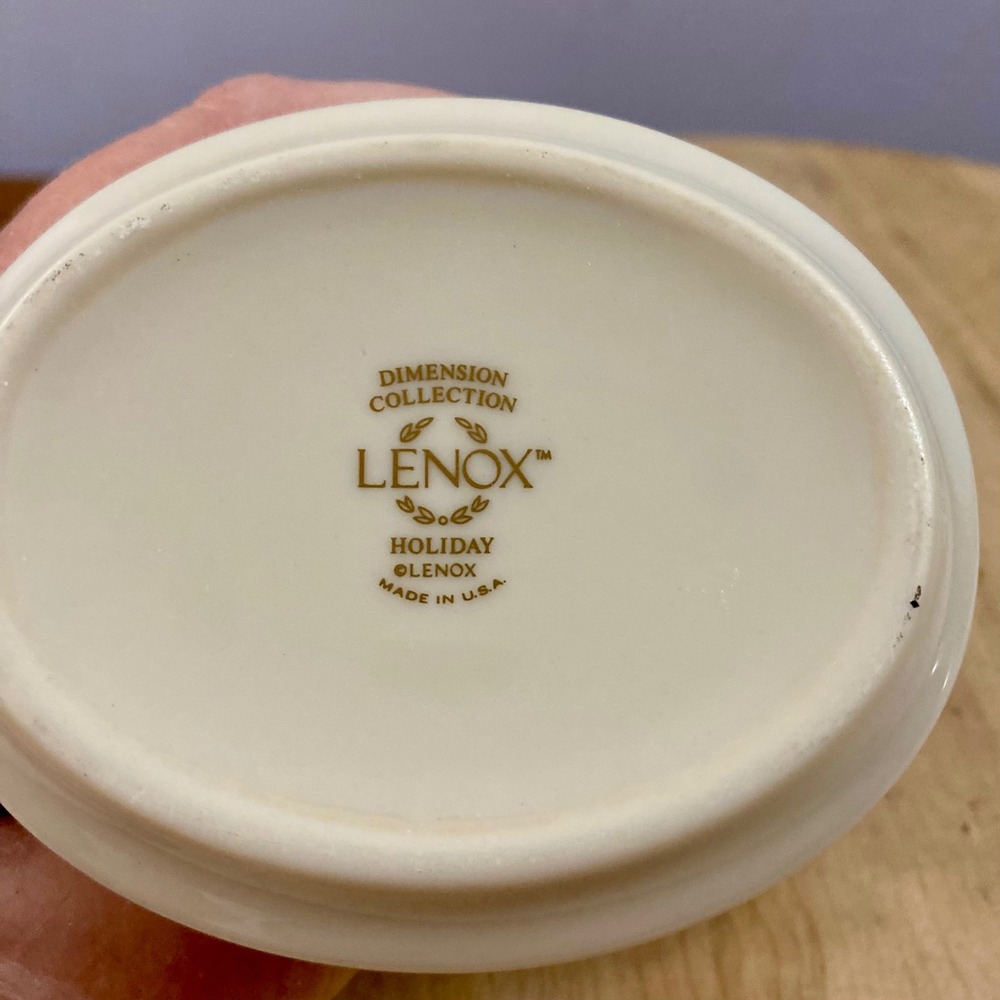 Lenox Holiday Coffee Pot Creamer & Sugar Bowl 3 Pc Set Holly Berry Gold Trim USA - Picture 12 of 16